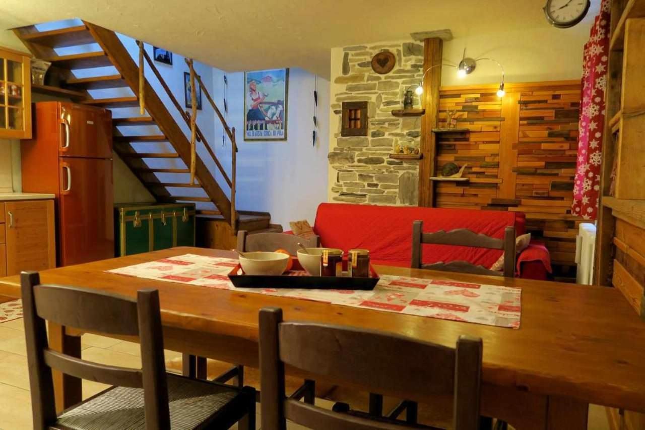 Romantica Suite Con Vasca Idromassaggio Aosta Eksteriør billede